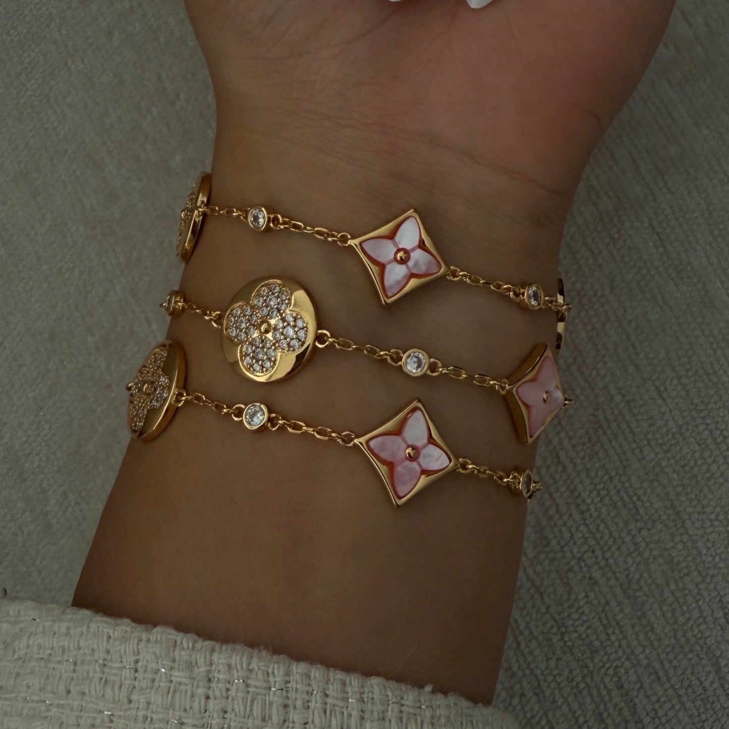 Floral bracelet