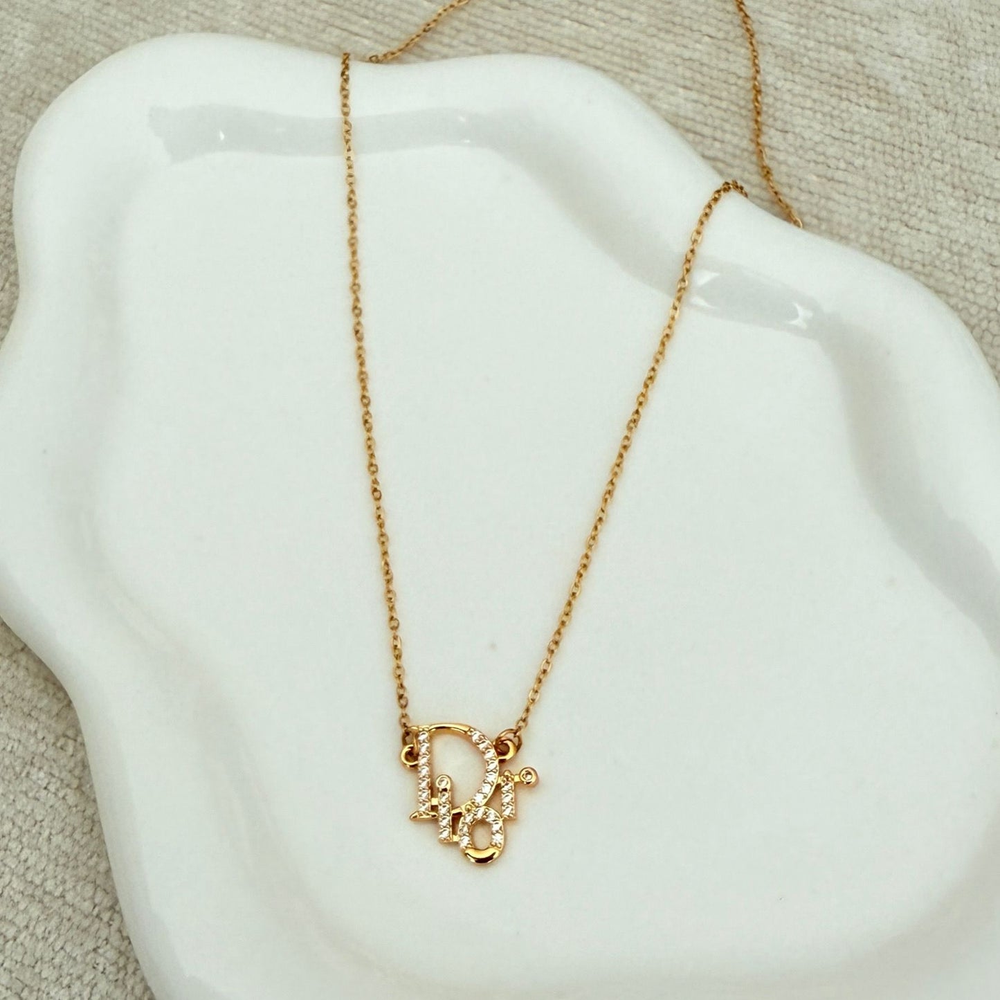 Berrin necklace