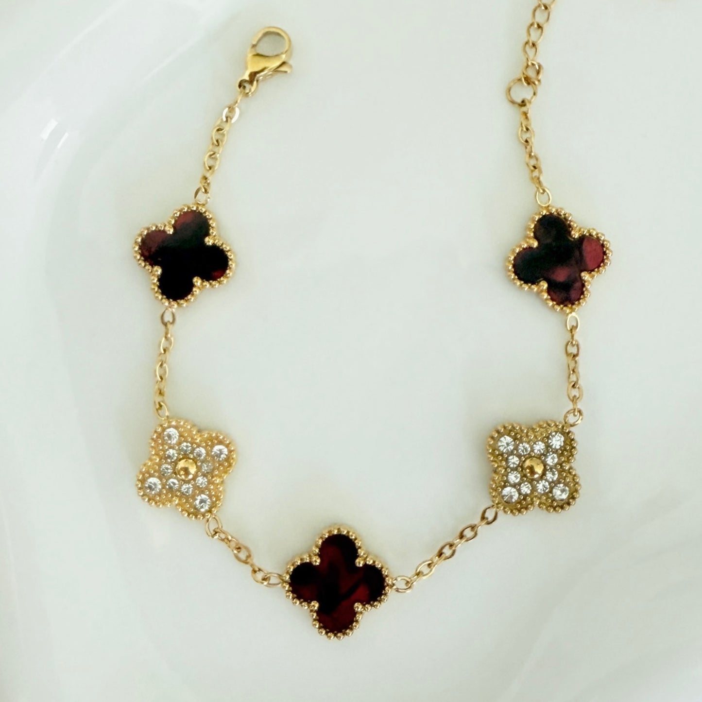 Liora clover bracelet