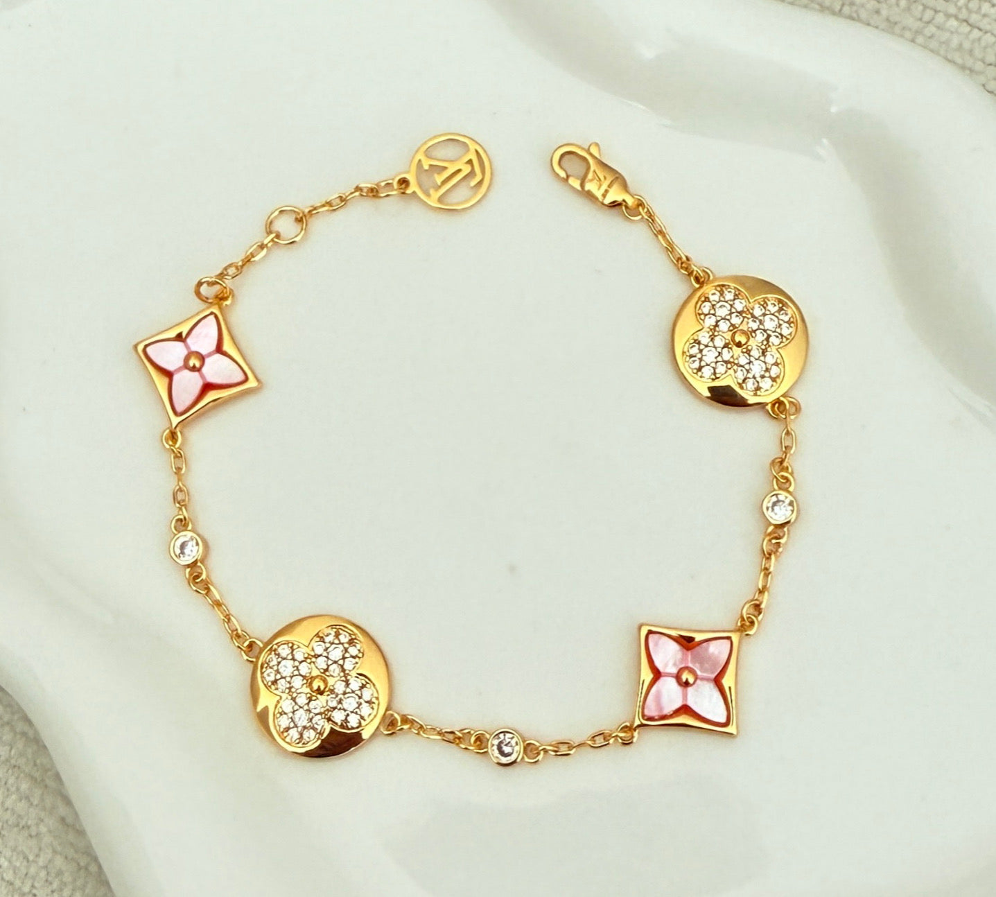 Floral bracelet