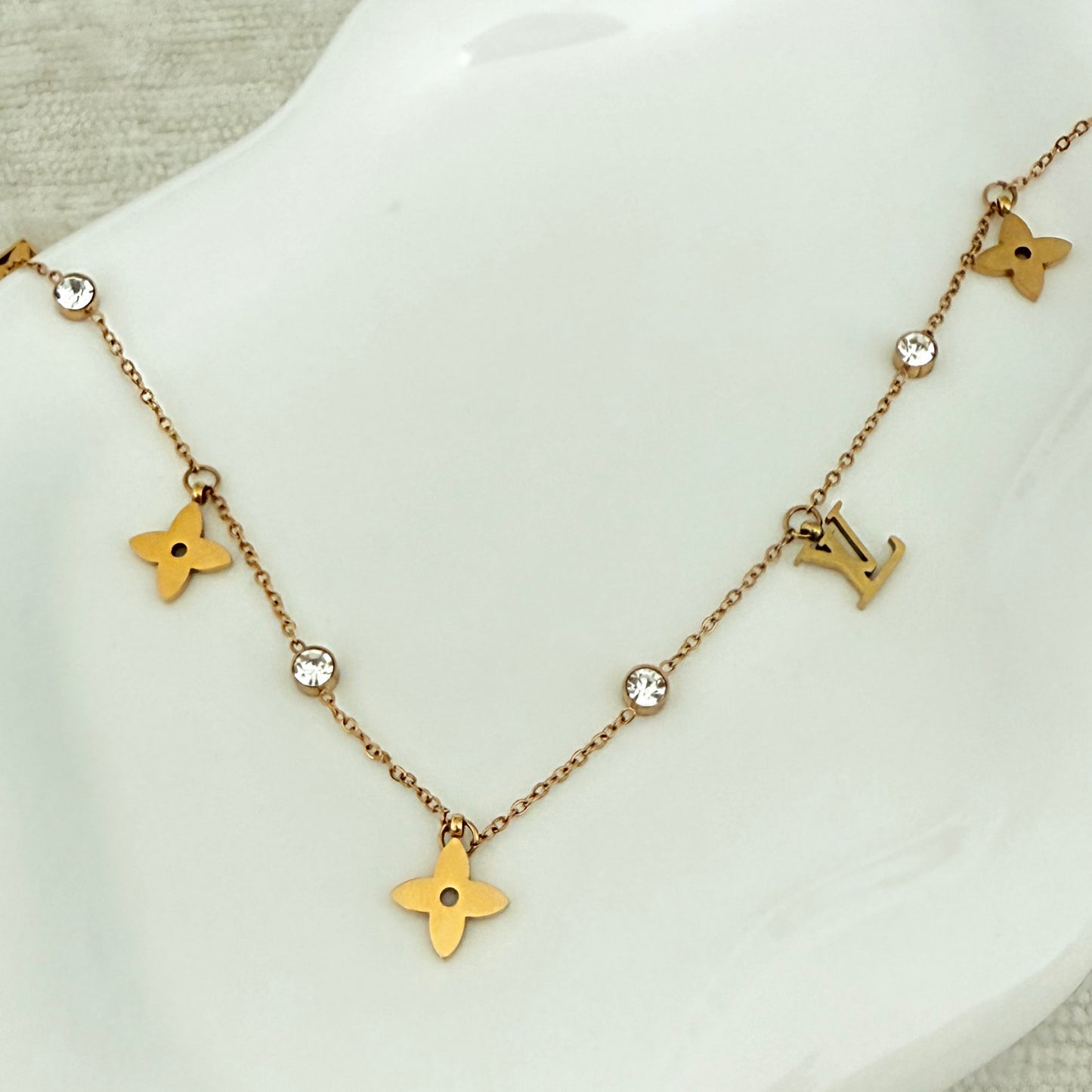 Giselle necklace