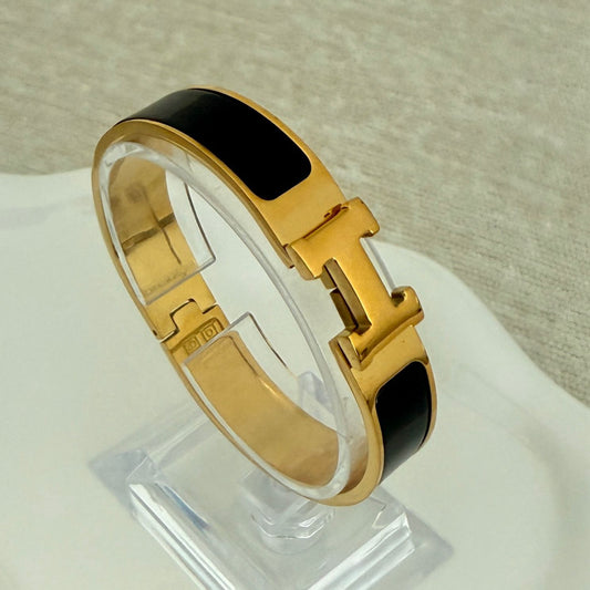Zena bangle black